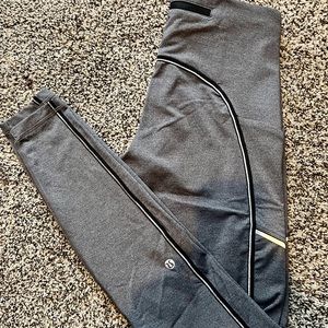 Grey Lululemon Size 6 Speed Up Tight